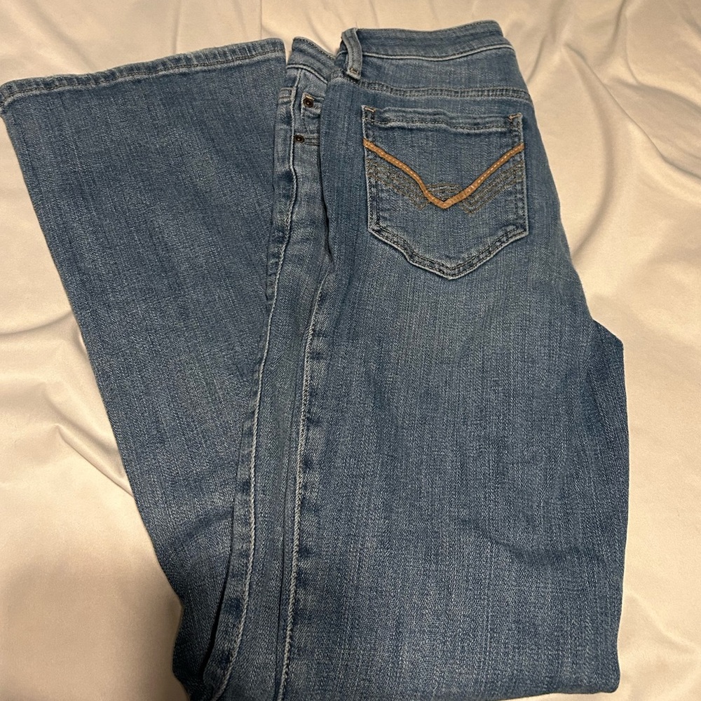 boot cut jeans